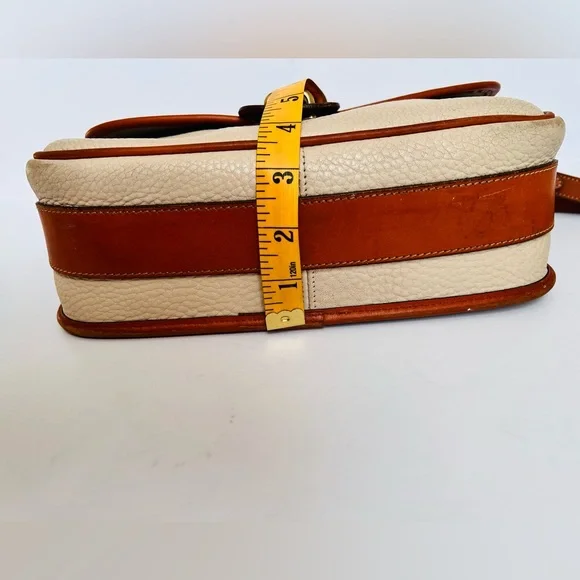 Dooney & Bourke All Weather Leather Small Flap Shoulder Bag British Tan Trim Vtg - Picture 11 of 16
